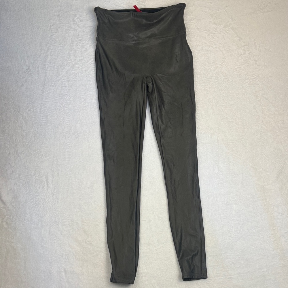SPANX Black Leggings with‎ Red Tag